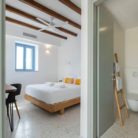 Yalazios House 1 - Shared Pool Villa