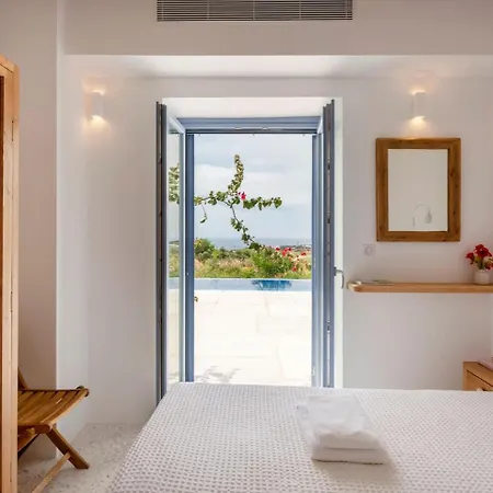 Villa Yalazios House 1 - Shared Pool Driósz
